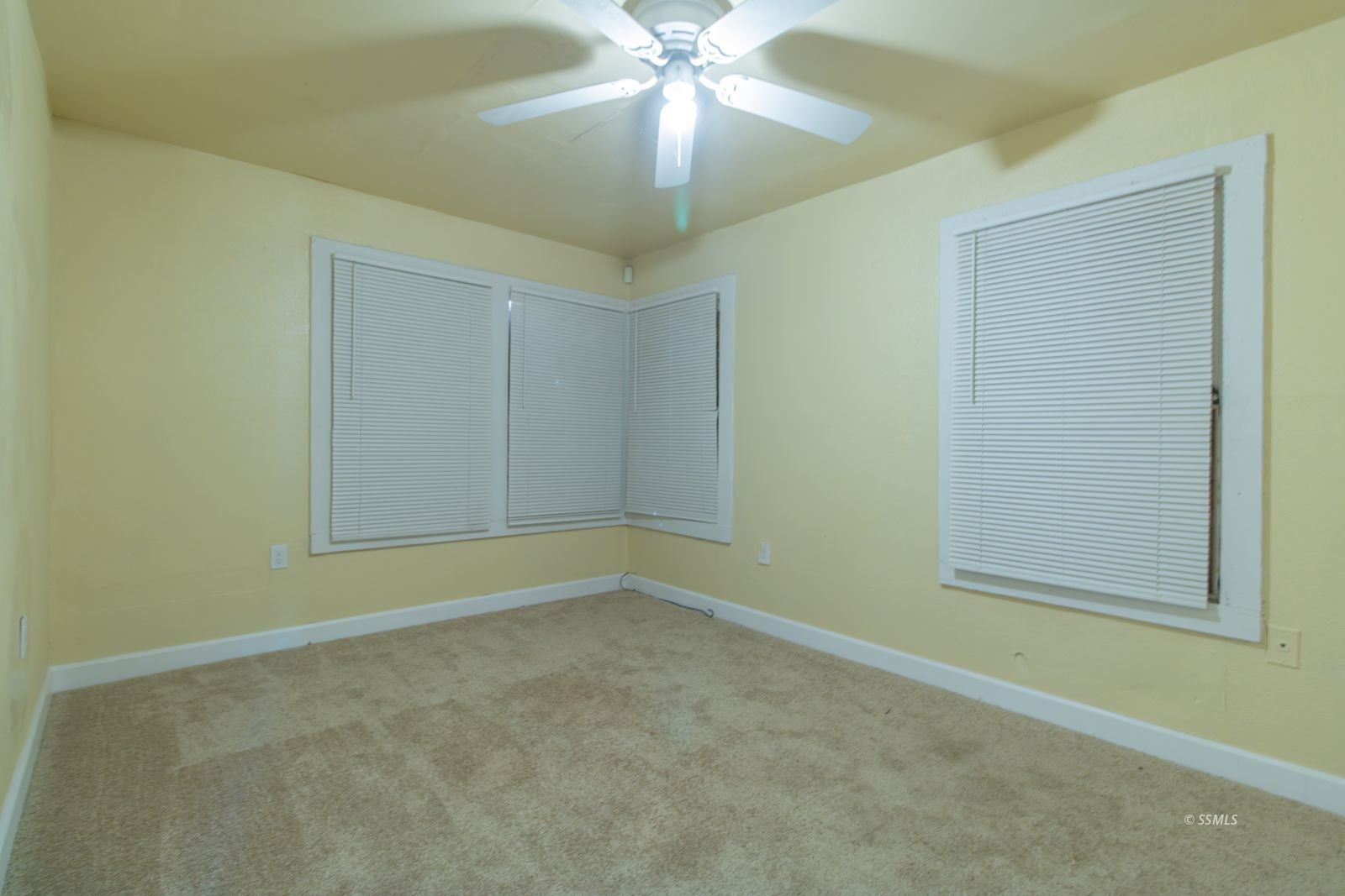 118 West Wilson Avenue Ridgecrest, CA 93555 - Photo 8 of 16 Gallery Image 8