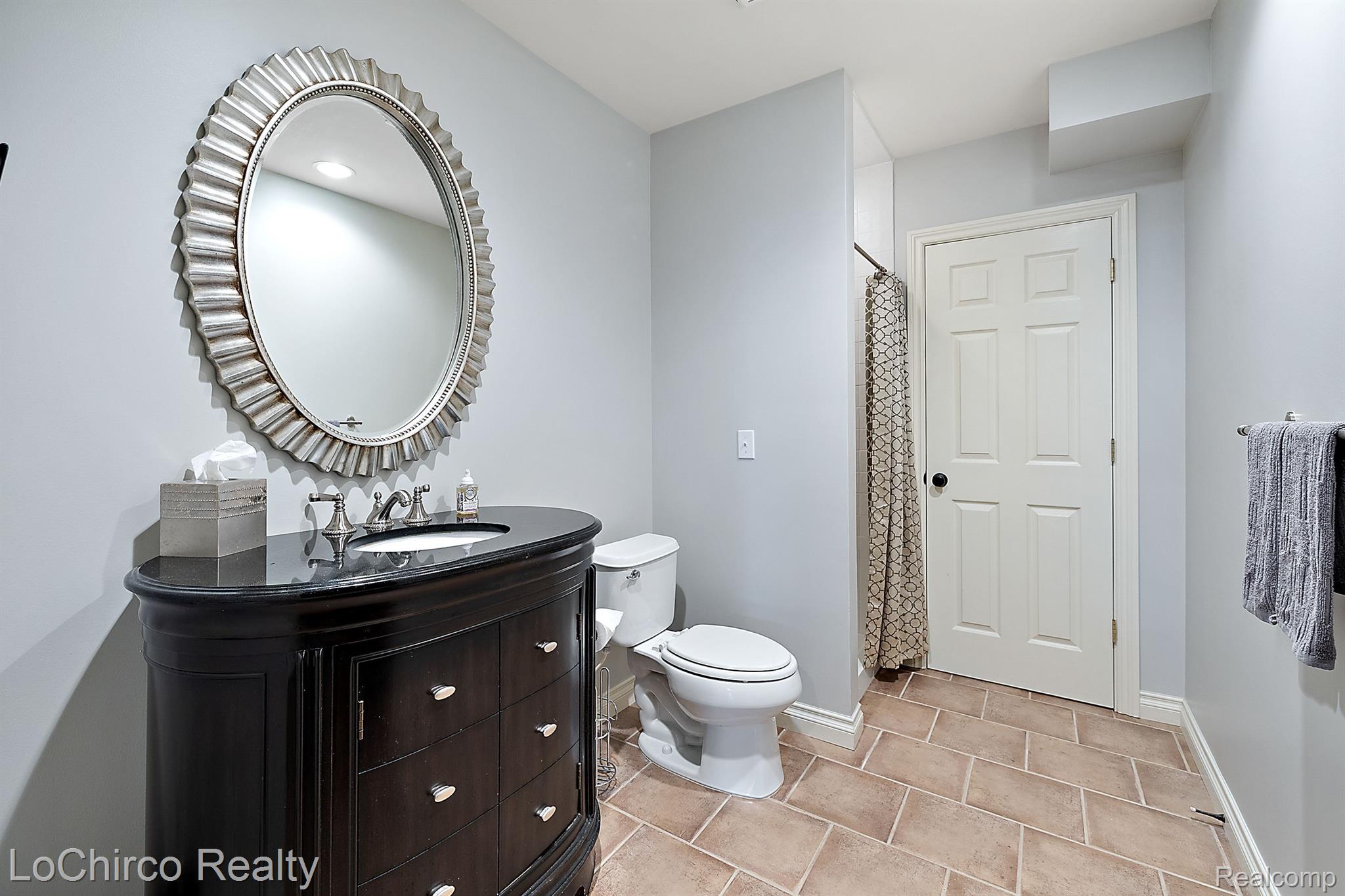 428 Springview Drive Rochester, MI 48307 - Photo 68 of 73 Gallery Image 68