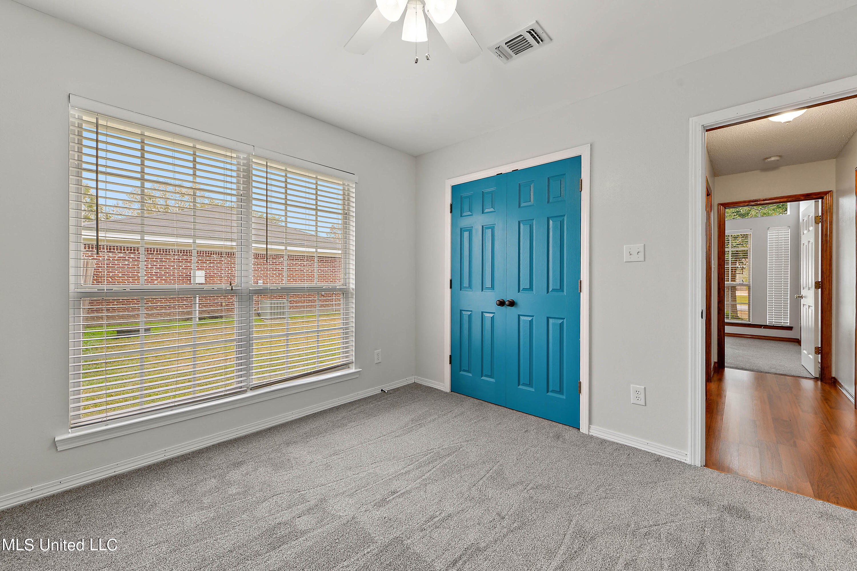 15300 Parker Road Biloxi, MS 39532 - Photo 15 of 24 Bedroom 1