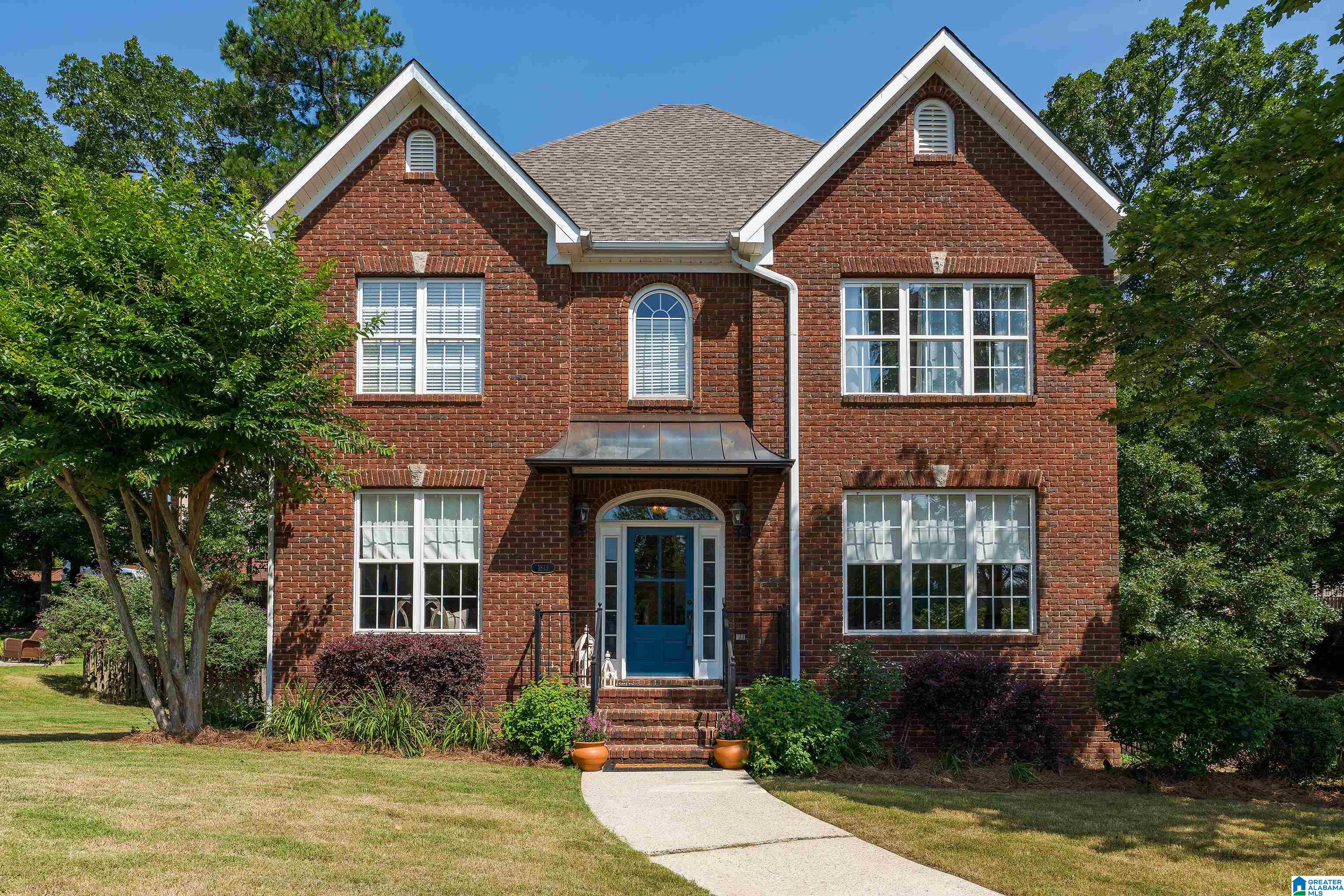 1813 Sandy Ridge Circle Birmingham, AL 35244 - Photo 1 of 36 Gallery Image 1