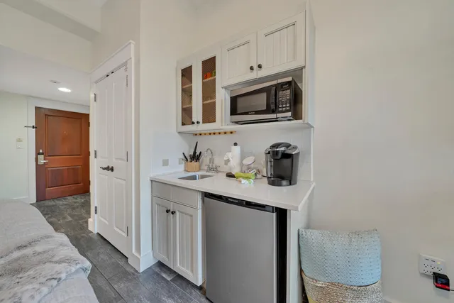 $224,000 | 9300 Baytowne Wharf Boulevard, Unit 525, Miramar Beach, FL 32550