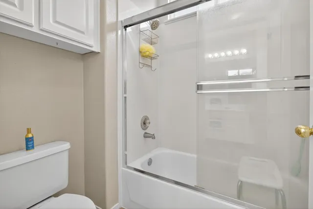 $395,000 | 3200 Spring Garden Drive, Turlock, CA 95382