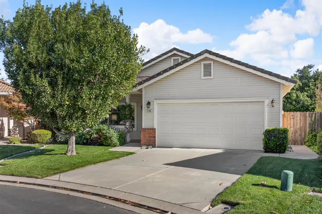 $395,000 | 3200 Spring Garden Drive, Turlock, CA 95382