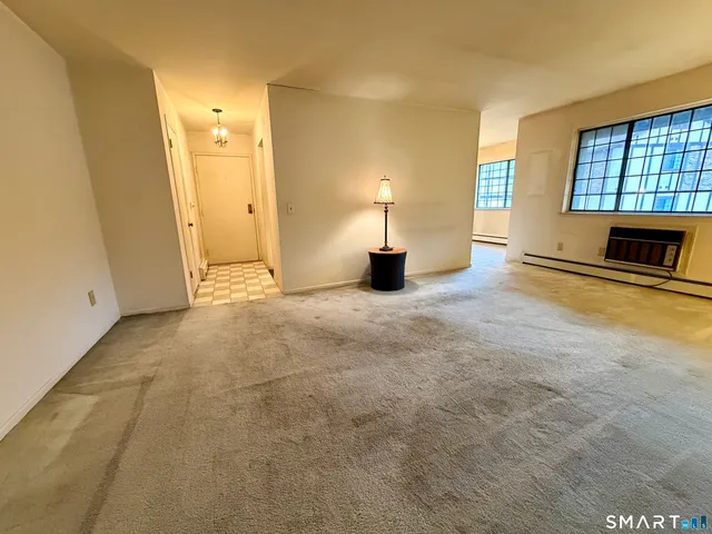 $219,999 | 125 Warner Hill Road, Unit 14, Stratford, CT 06614