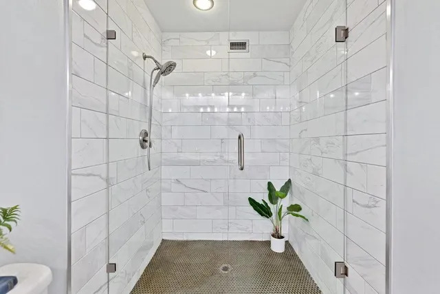 $624,000 | 3927 High Summit Drive, Dallas, TX 75244