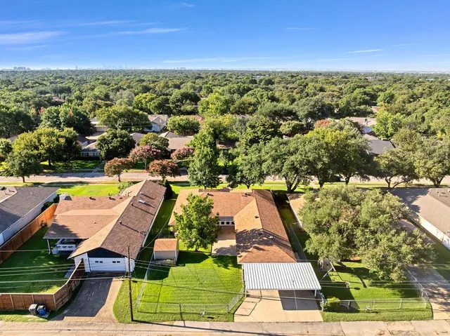 $624,000 | 3927 High Summit Drive, Dallas, TX 75244