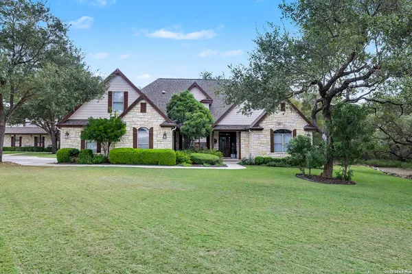 $995,000 | 154 Quarry Point, New Braunfels, TX 78132