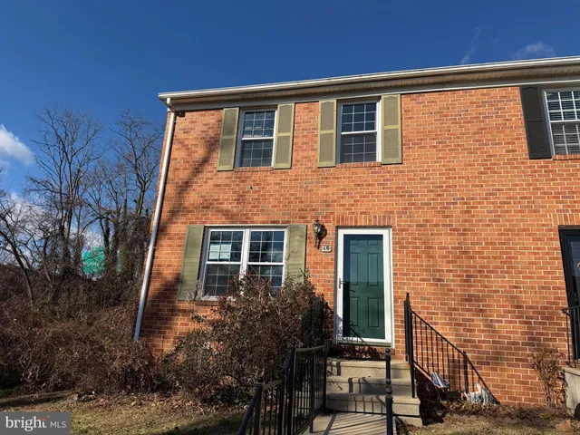 $310,000 | 16 West End Court, Baltimore, MD 21227