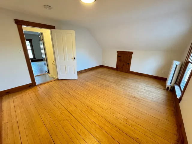 $2,750 | 51 Cabot Lane, Walpole, NH 03608