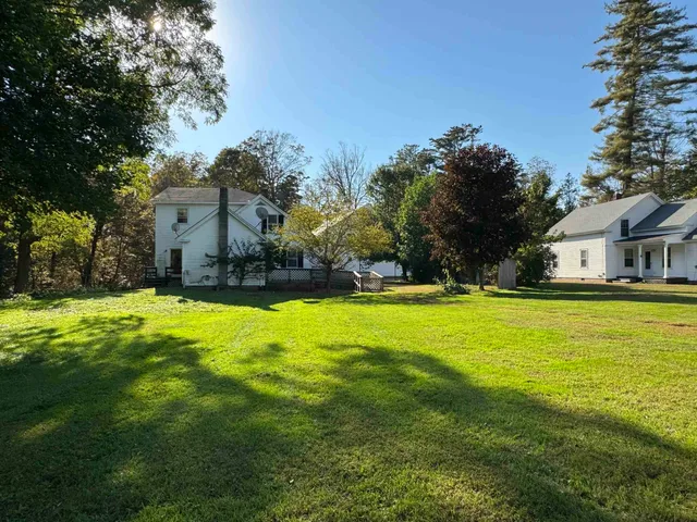 $2,750 | 51 Cabot Lane, Walpole, NH 03608