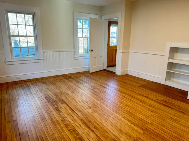 $2,750 | 51 Cabot Lane, Walpole, NH 03608