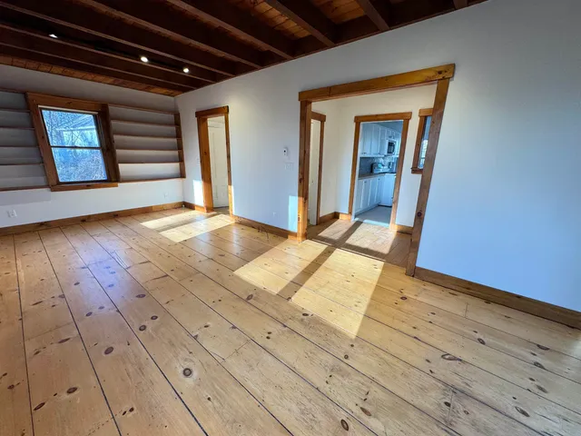 $2,750 | 51 Cabot Lane, Walpole, NH 03608