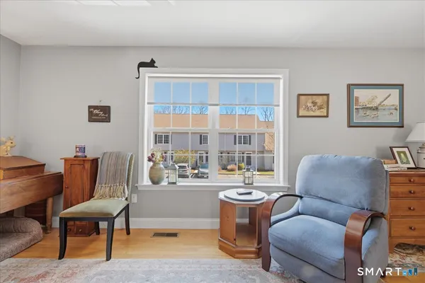 $339,000 | 156 Briar Lane, Unit 156, Norwich, CT 06360