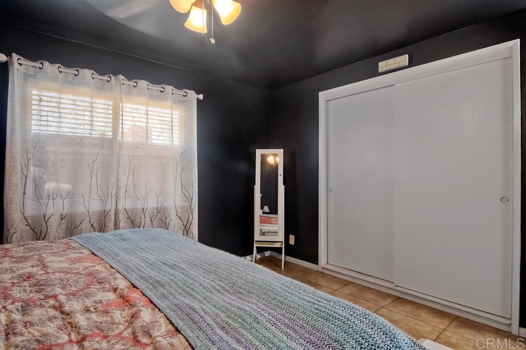 1085 Regal Road Encinitas, CA 92024 - Photo 12 of 25