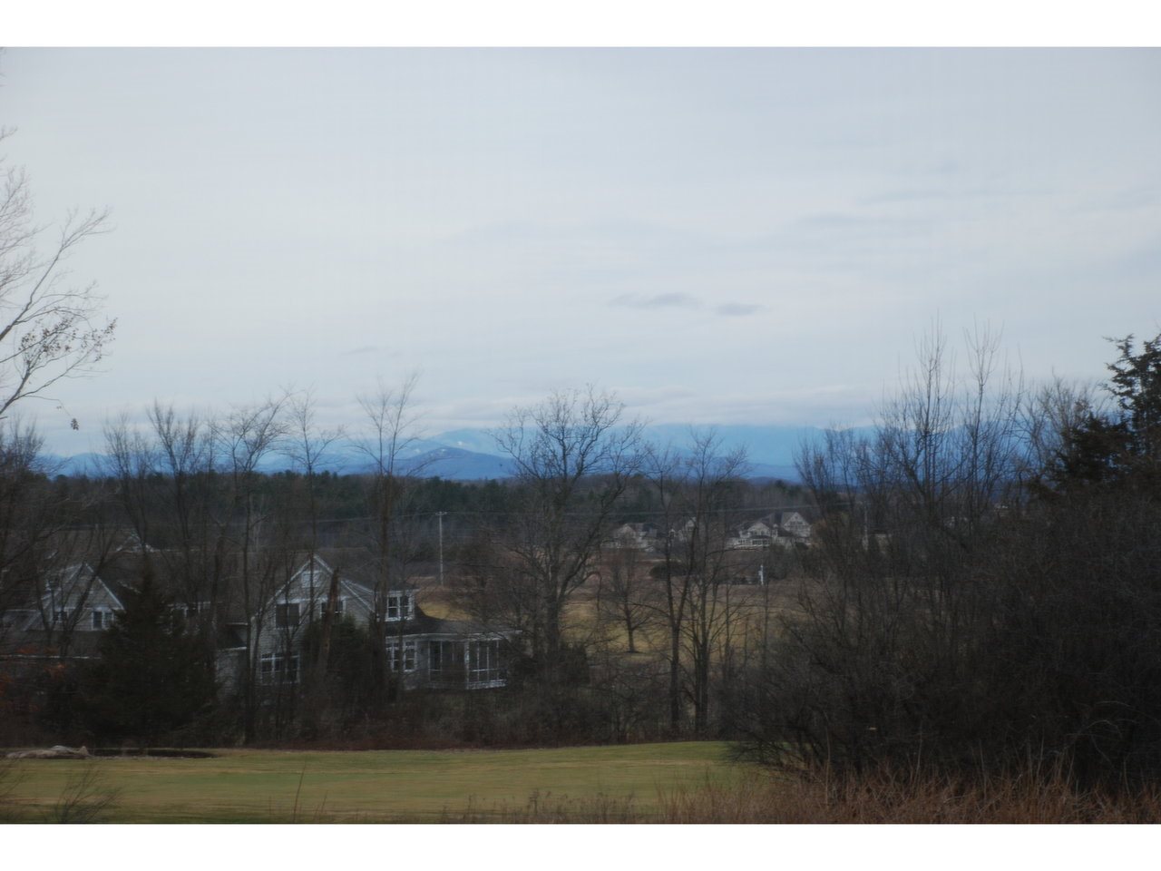517 Golf Course Road South Burlington, VT 05403 - Photo 3 of 40
