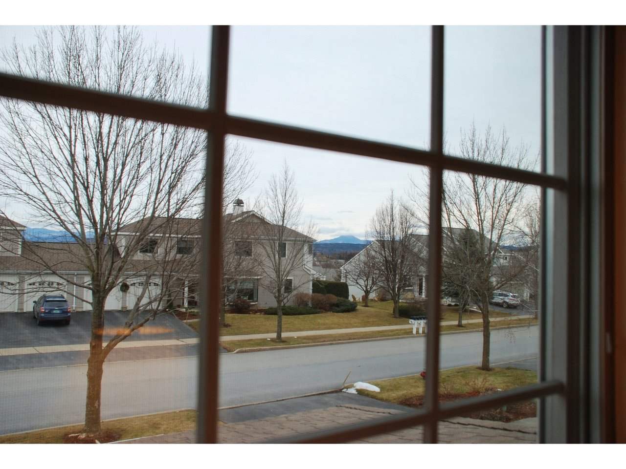 517 Golf Course Road South Burlington, VT 05403 - Photo 35 of 40