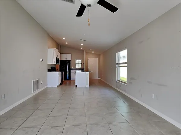 $1,950 | 14620 Dunrobin Drive, Wimauma, FL 33598