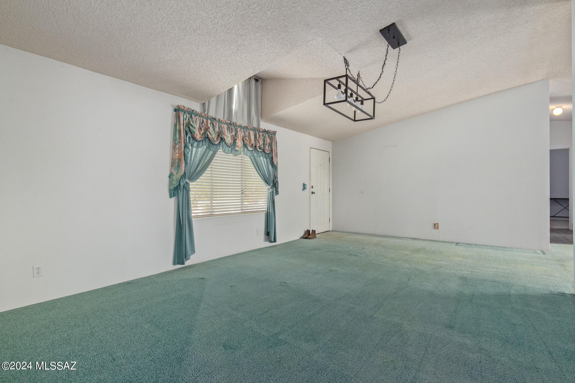 322 North Brahma Road Vail, AZ 85641 - Photo 10 of 35 Gallery Image 10