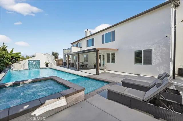 $1,438,000 | 2634 Old Windmill Court, Riverside, CA 92503