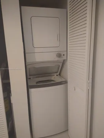 $2,550 | 9341 Collins Avenue, Unit 303, Surfside, FL 33154