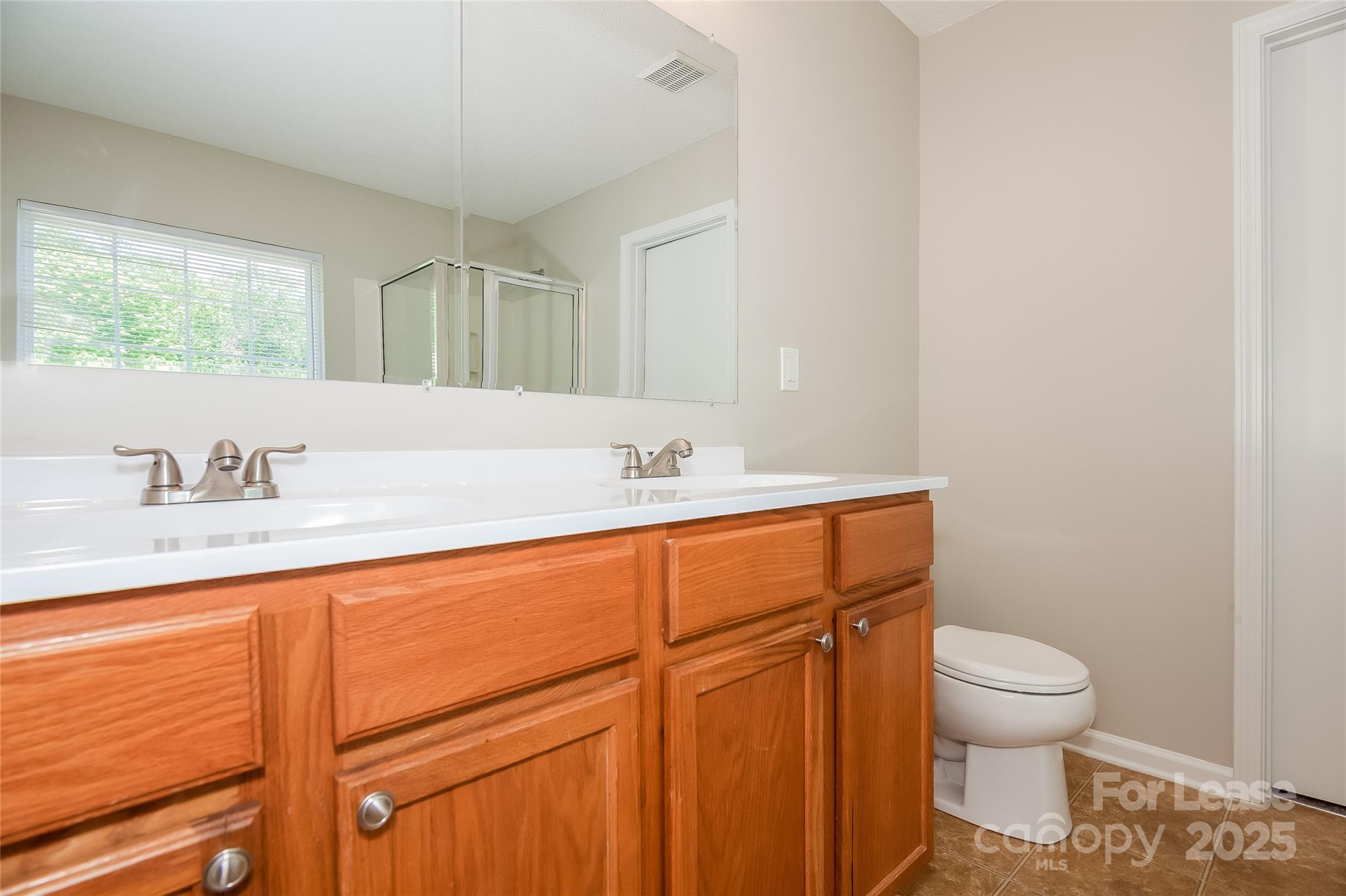 229 Tribune Drive Charlotte, NC 28214 - Photo 11 of 17