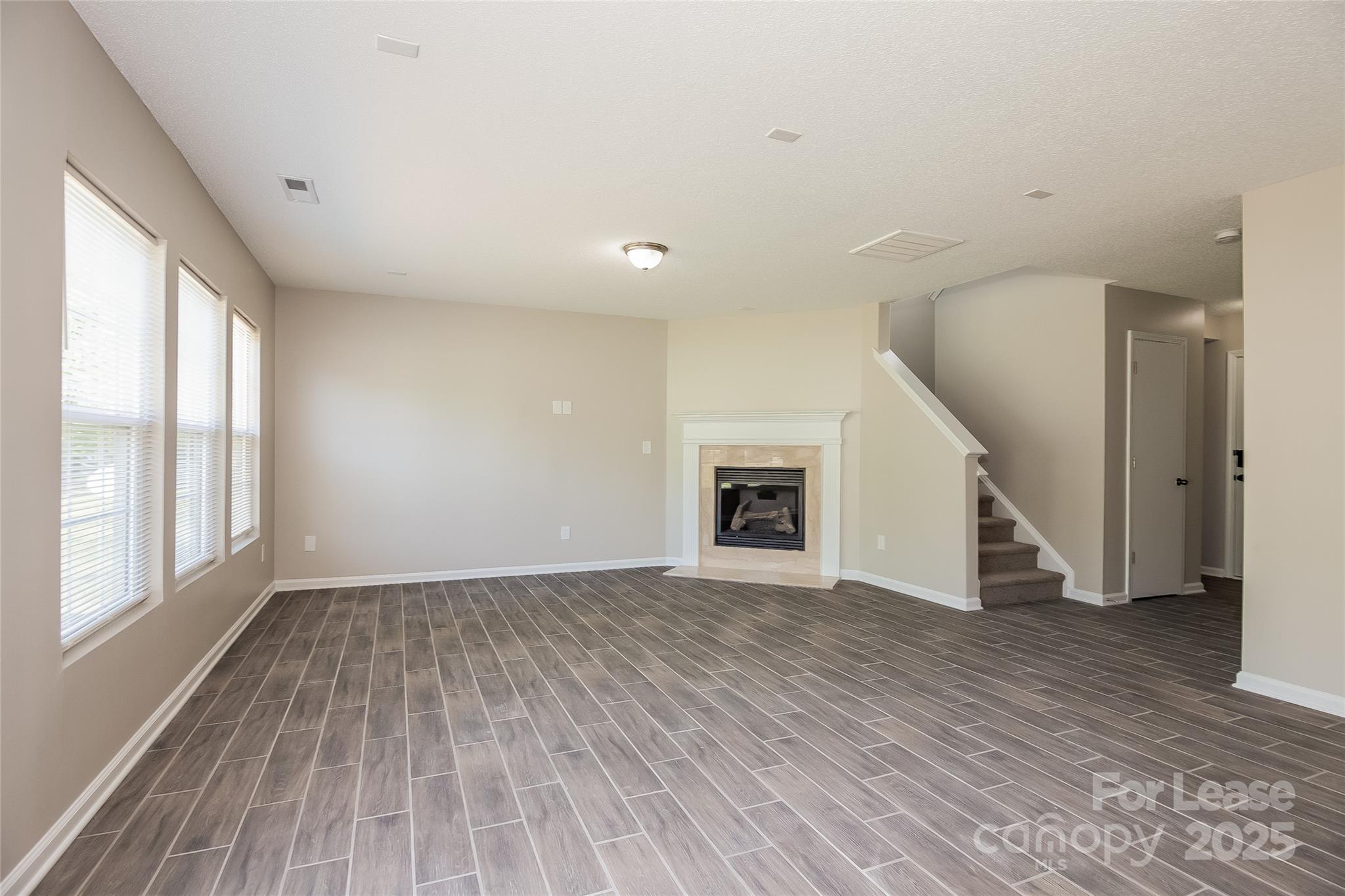 229 Tribune Drive Charlotte, NC 28214 - Photo 5 of 17