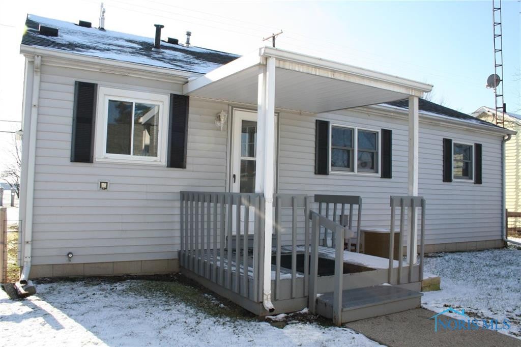 5055 Bay Shore Road Oregon, OH 43616 - Photo 13 of 23 Gallery Image 13