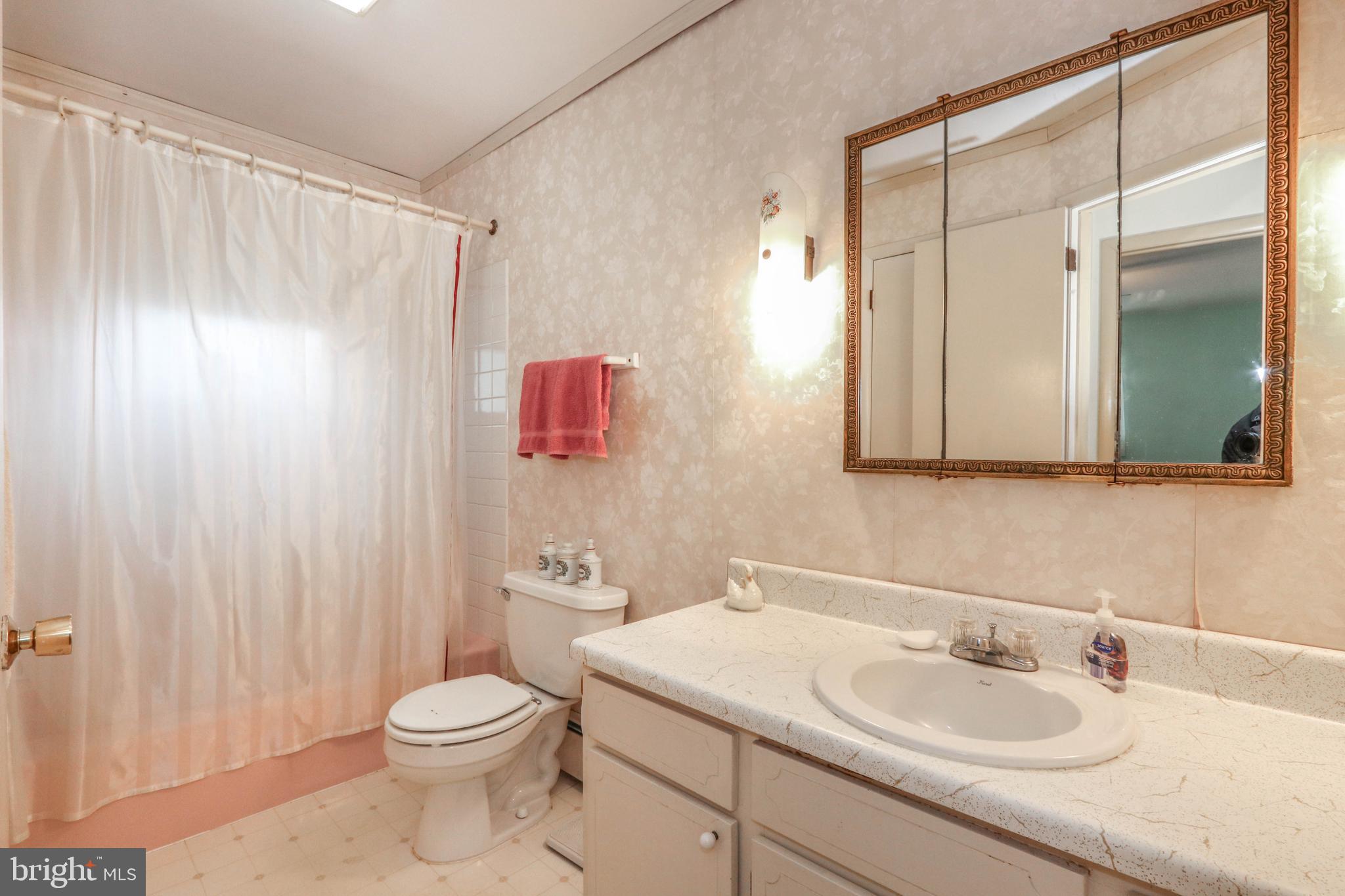 7034 Heather Road Macungie, PA 18062 - Photo 13 of 19 Gallery Image 13