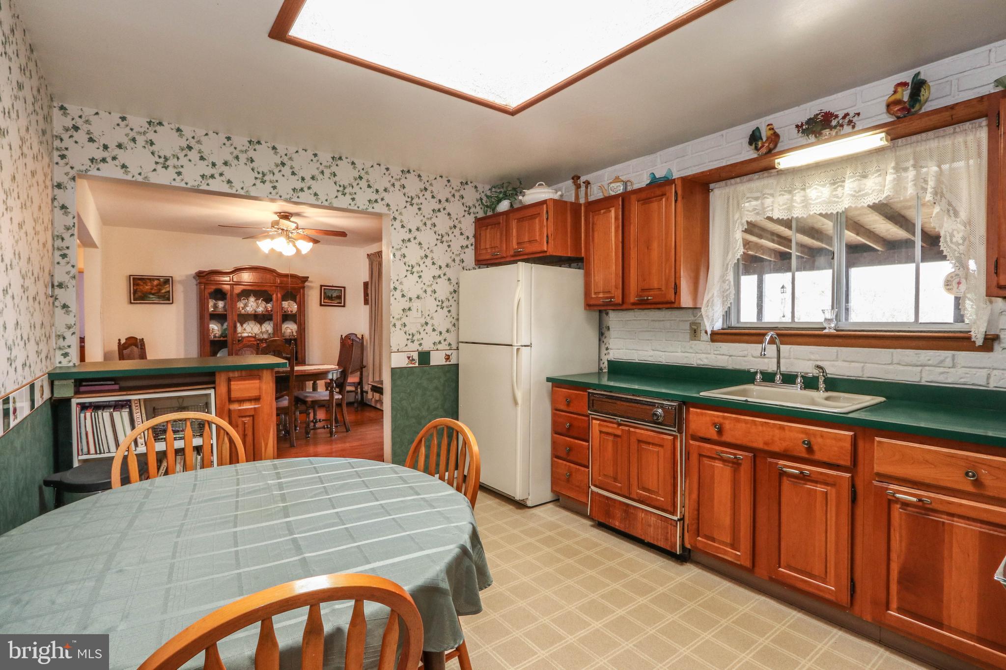 7034 Heather Road Macungie, PA 18062 - Photo 9 of 19 Gallery Image 9
