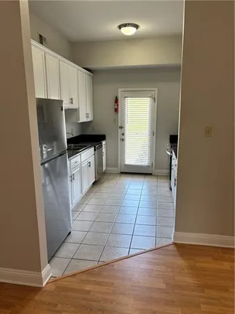 $1,750 | 3900 River Road, Unit 4, Jefferson, LA 70121