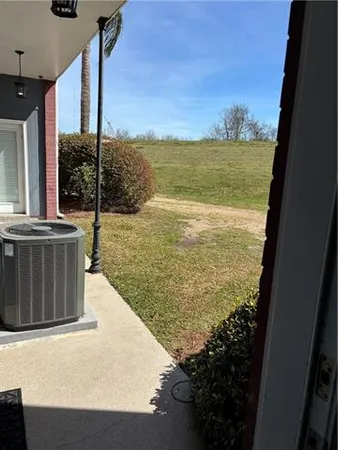 $1,750 | 3900 River Road, Unit 4, Jefferson, LA 70121