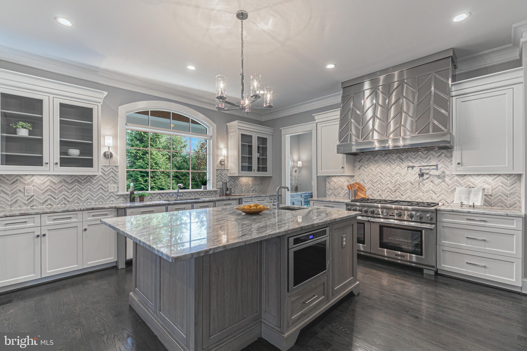 5906 Calla Drive McLean, VA 22101 - Photo 15 of 44