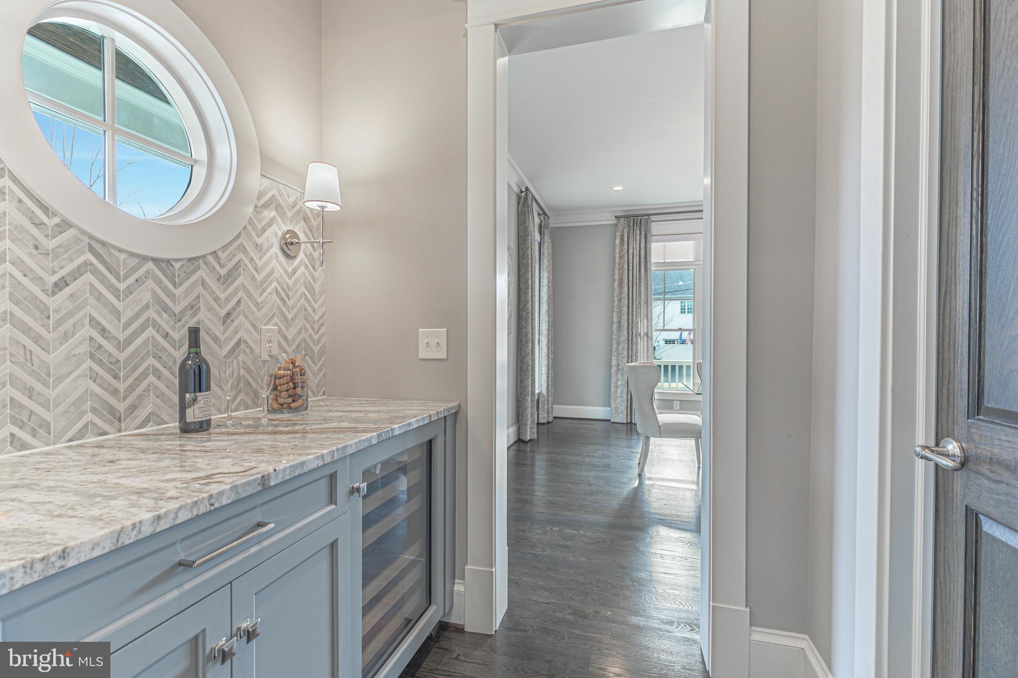 5906 Calla Drive McLean, VA 22101 - Photo 16 of 44 Butler's Pantry