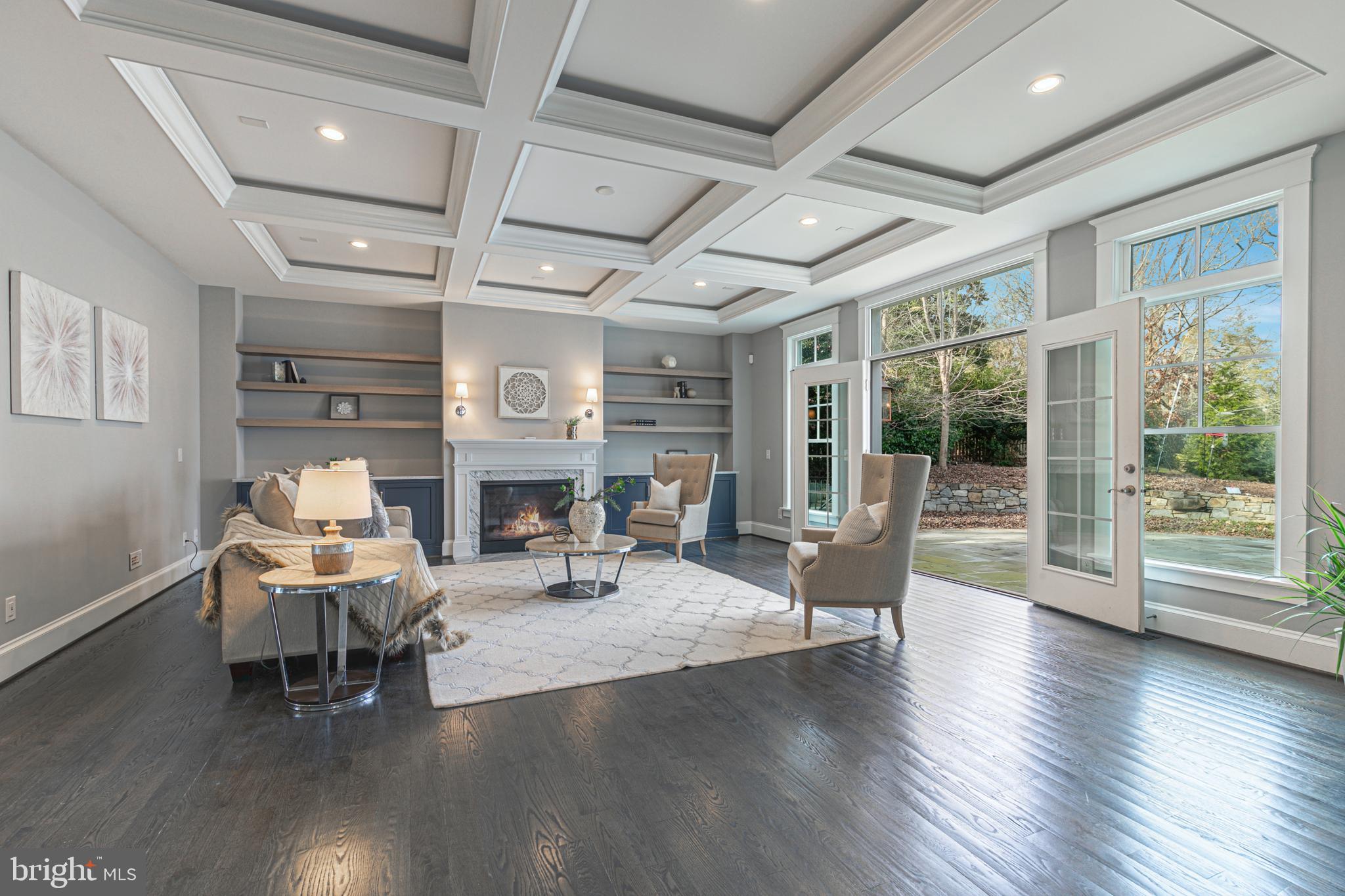 5906 Calla Drive McLean, VA 22101 - Photo 20 of 44 Family Room Open to Backyard