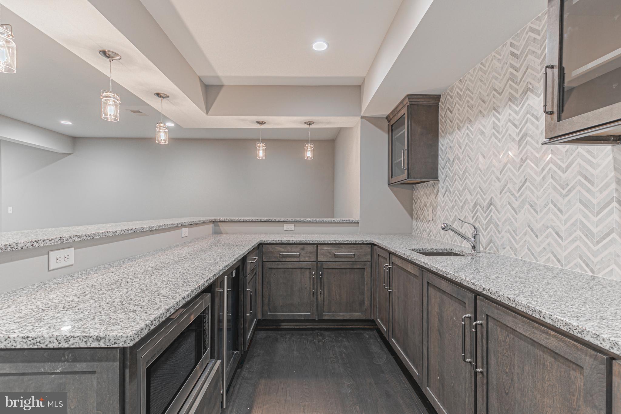 5906 Calla Drive McLean, VA 22101 - Photo 39 of 44 Lower Level Wet Bar