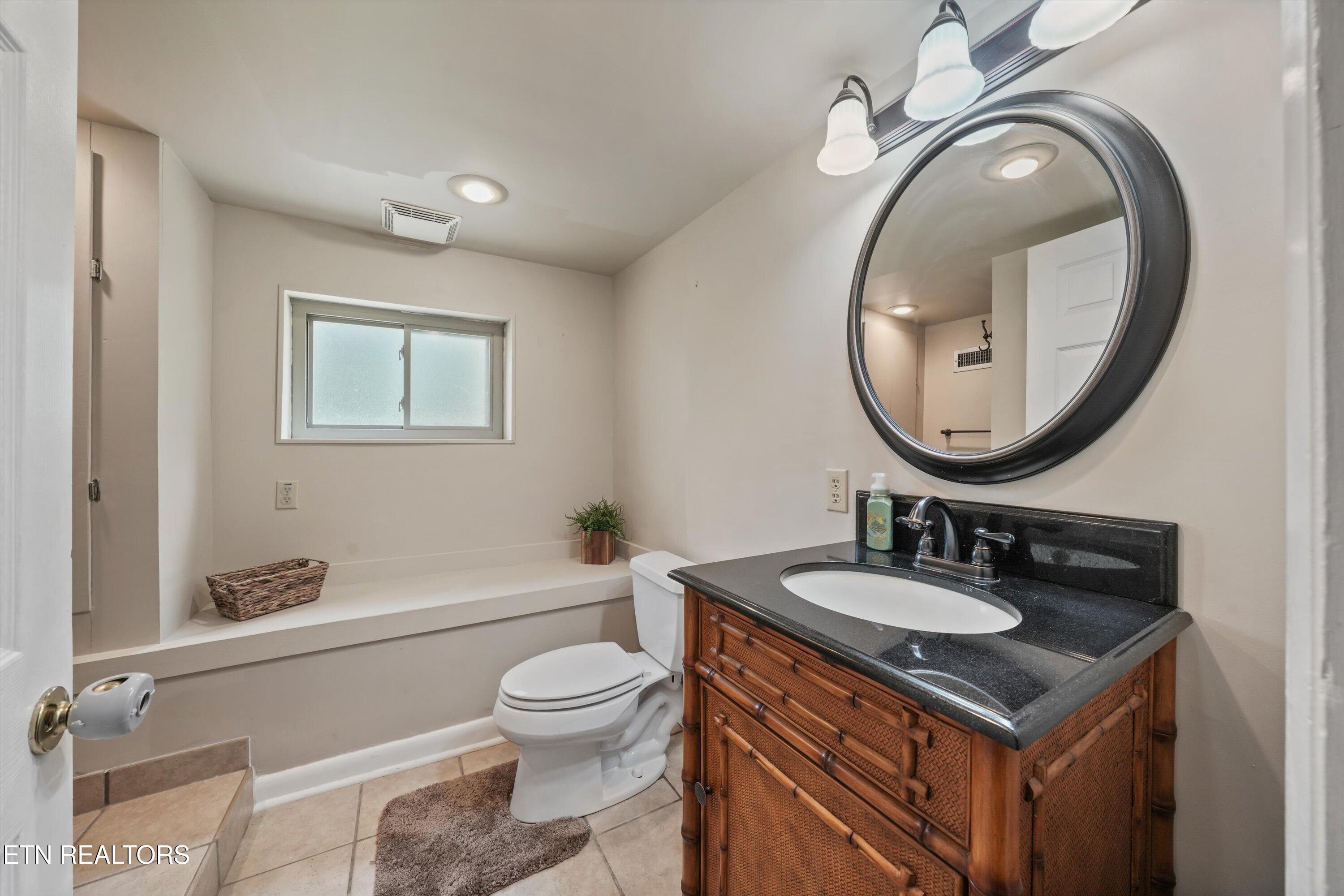 109 Cahill Lane Oak Ridge, TN 37830 - Photo 28 of 38 28-109 Cahill Ln 28