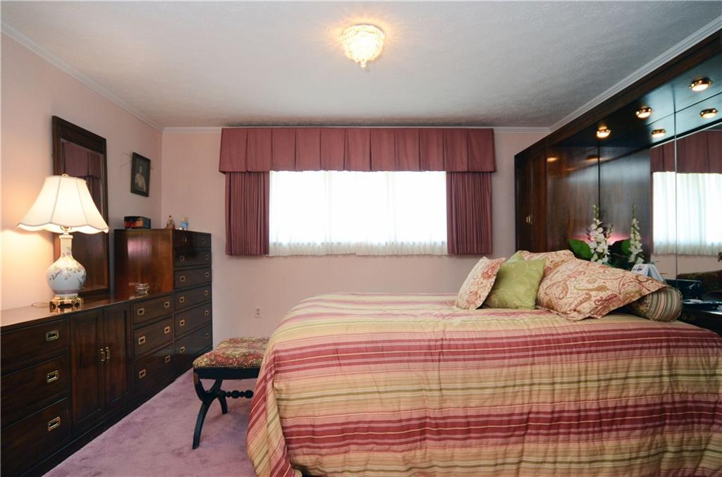 124 Frank Circle Rochester, PA 15074 - Photo 15 of 23