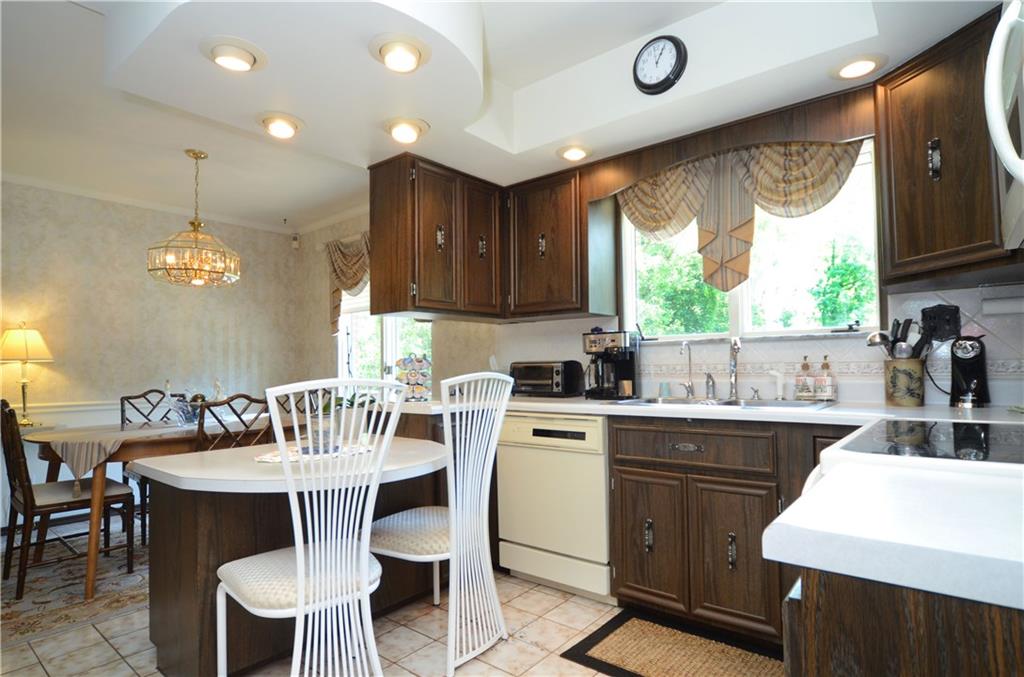 124 Frank Circle Rochester, PA 15074 - Photo 8 of 23