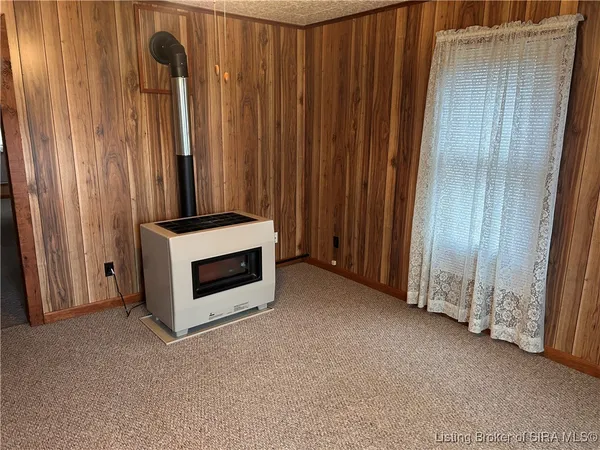 $129,999 | 311 South 4th Street, Jeffersonville, IN 47130