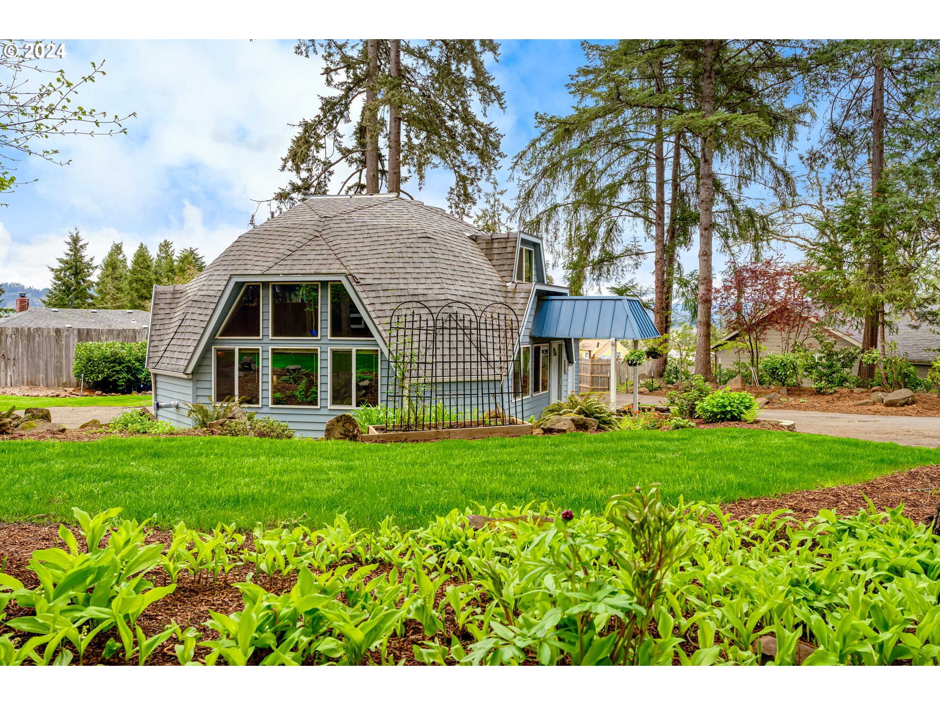 796 South 70th Street Springfield, OR 97478 - Photo 2 of 22 Gallery Image 2