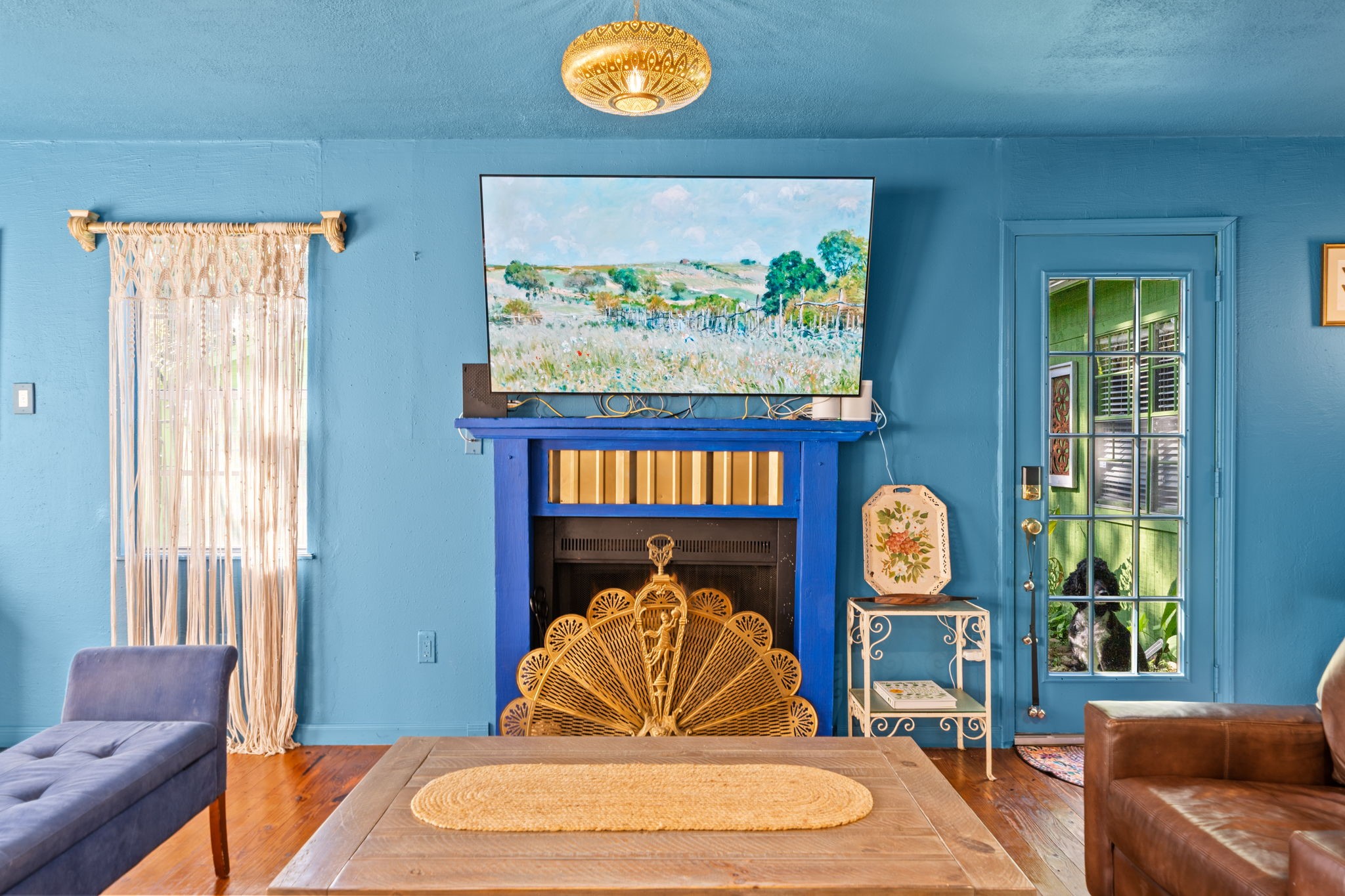 18162 Atkinson Lane Conroe, TX 77384 - Photo 22 of 50 a living room with furniture and a window