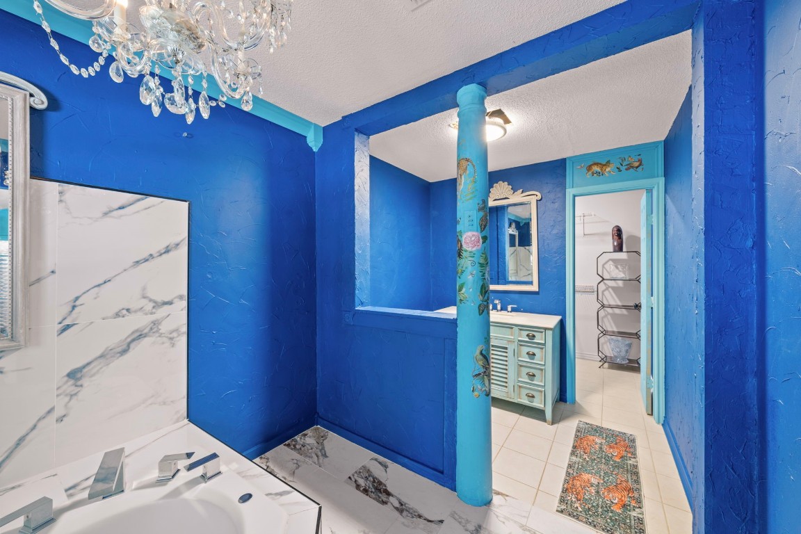 18162 Atkinson Lane Conroe, TX 77384 - Photo 24 of 50 Fully remodeled primary bathroom with new jet tub, vanity, toilet, shower and more