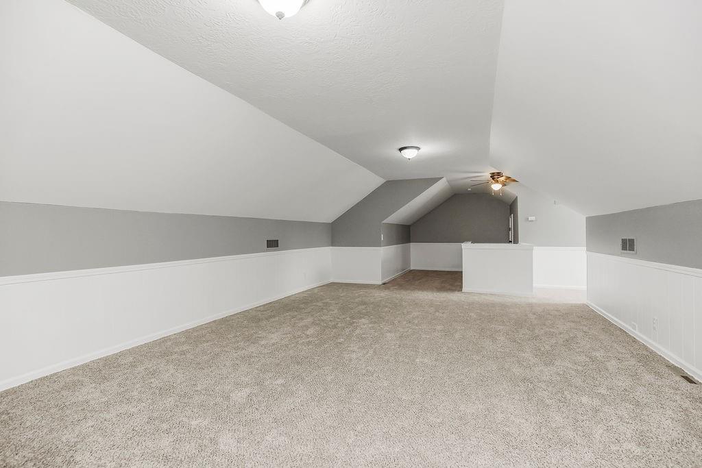 319 Southeast Ridgeview Drive Lee's Summit, MO 64063 - Photo 17 of 38