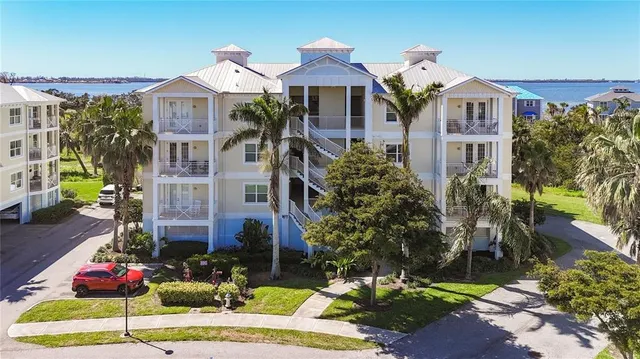 $498,900 | 7810 34th Avenue West, Unit 103, Bradenton, FL 34209