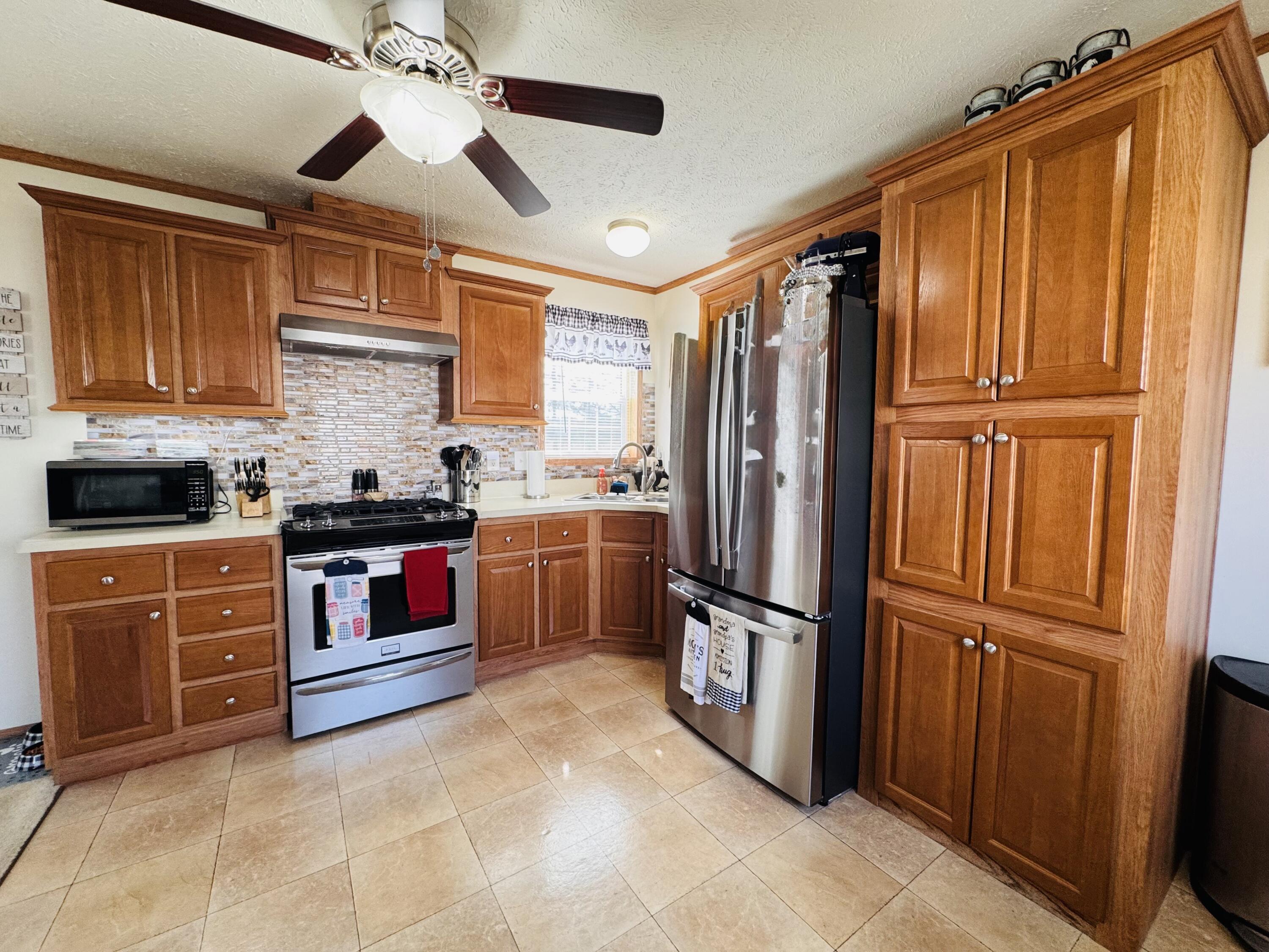69205 Garver Road, Unit 2 Edwardsburg, MI 49112 - Photo 2 of 23 IMG_6256