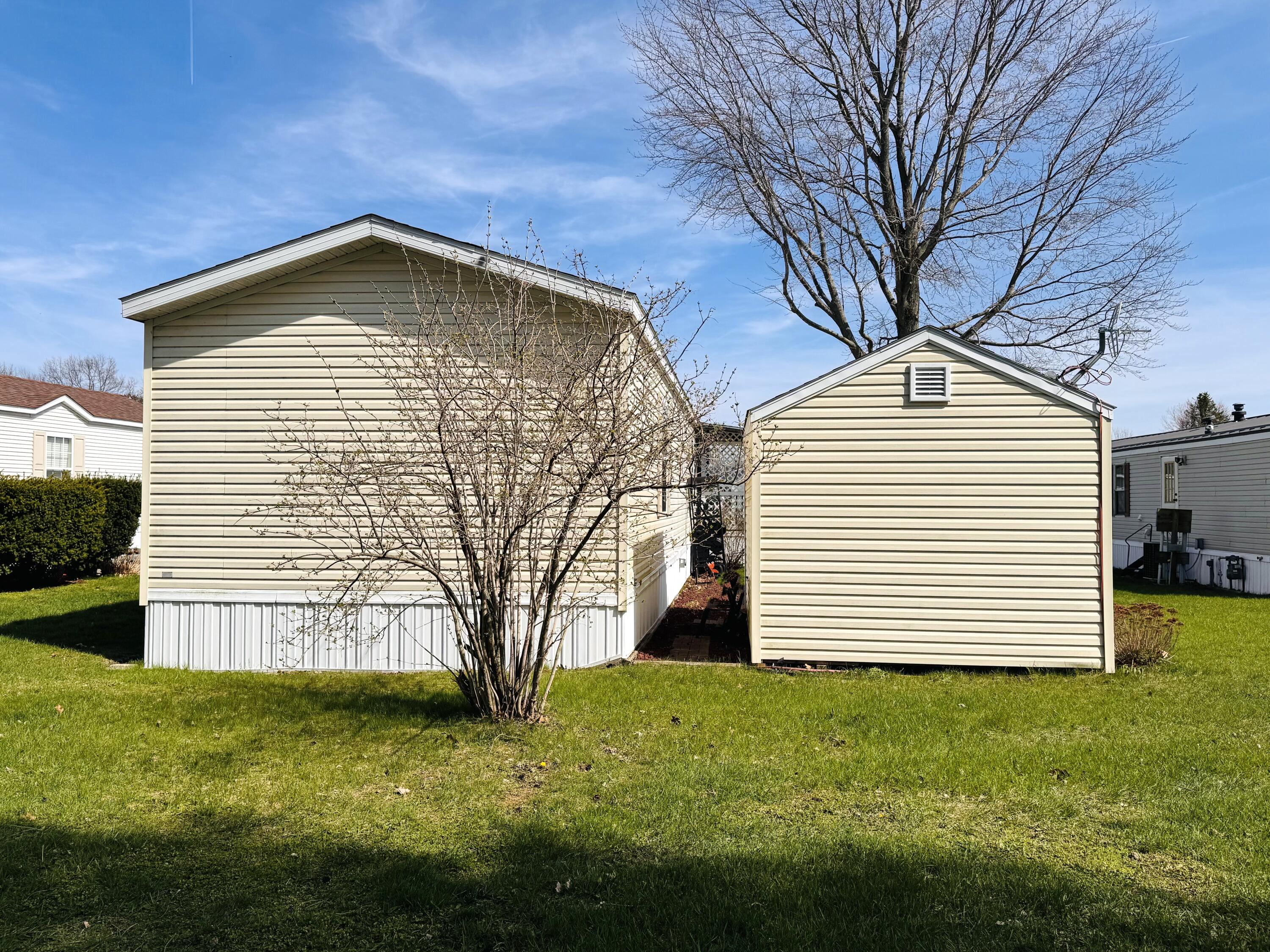 69205 Garver Road, Unit 2 Edwardsburg, MI 49112 - Photo 23 of 23 IMG_6251