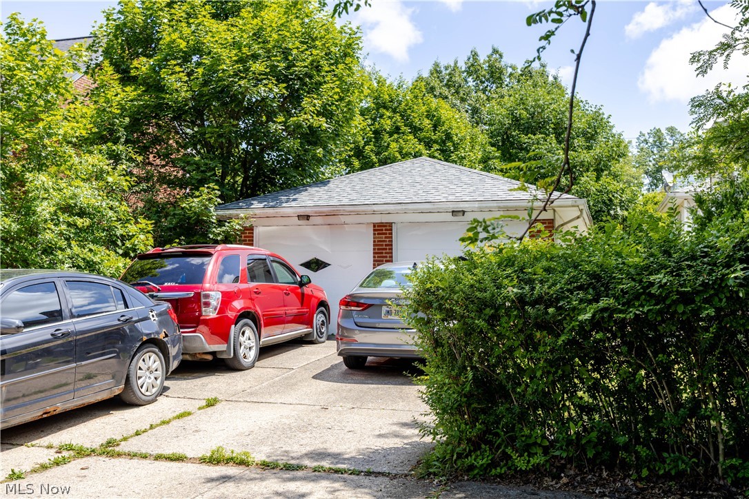 3825 Mayfield Road Cleveland Heights, OH 44121 - Photo 25 of 27