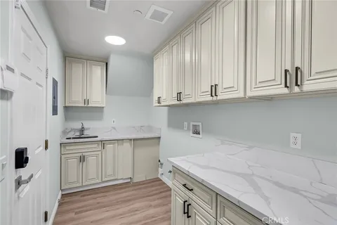 $1,875,900 | 7535 Misty View Place, Riverside, CA 92506