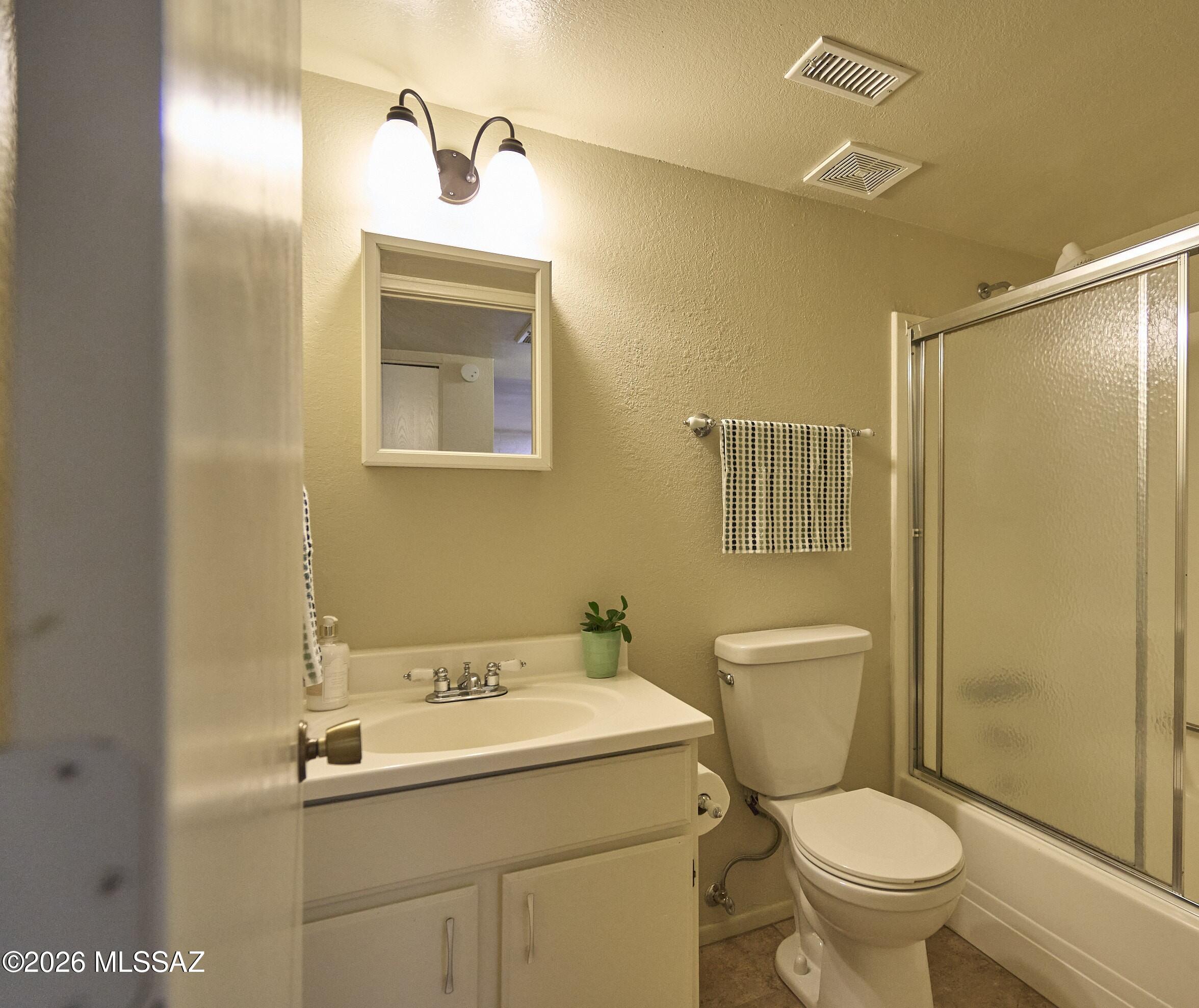 702 South Pantano Road, Unit E Tucson, AZ 85710 - Photo 9 of 13