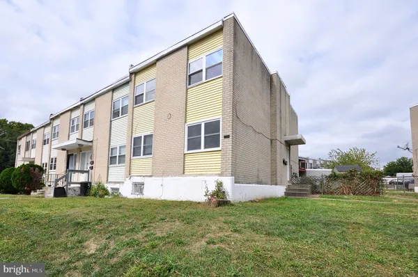 $1,600 | 3432-00 Ashfield Lane, Philadelphia, PA 19114